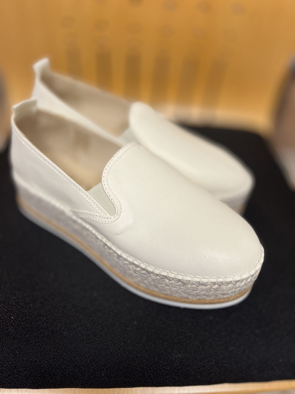 GAIMO ESPADRILLO SAND GLATTSKINN – Hvit
