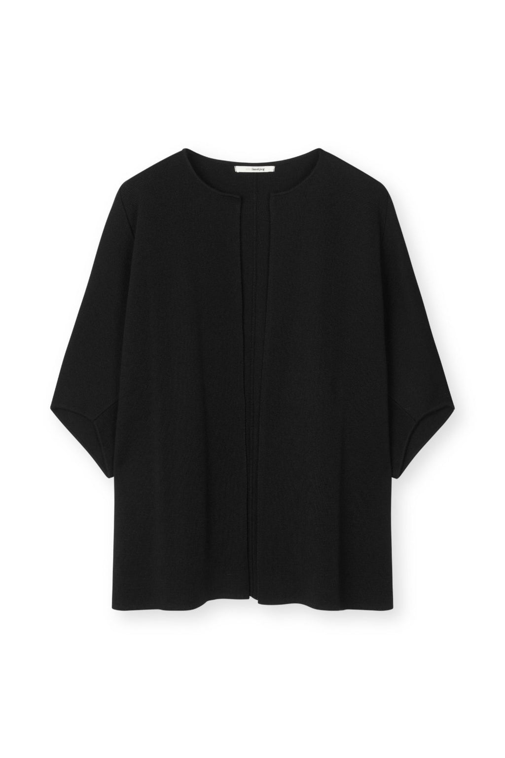 EVI STRIKKEJAKKE CAPE – Svart