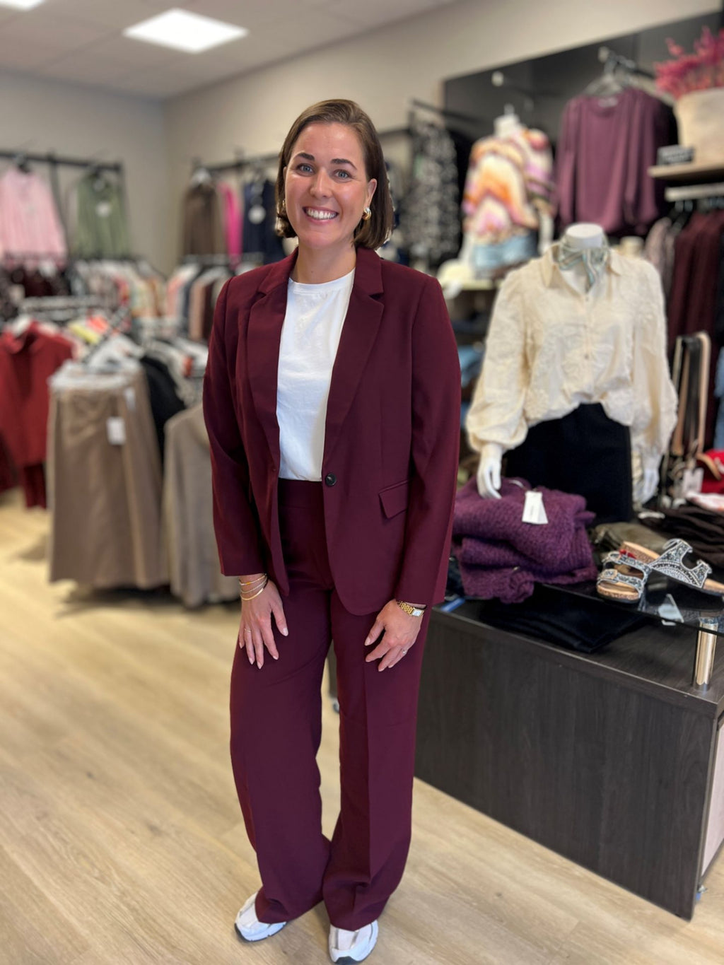 CASUAL TAILORED BLAZER – Burgunder