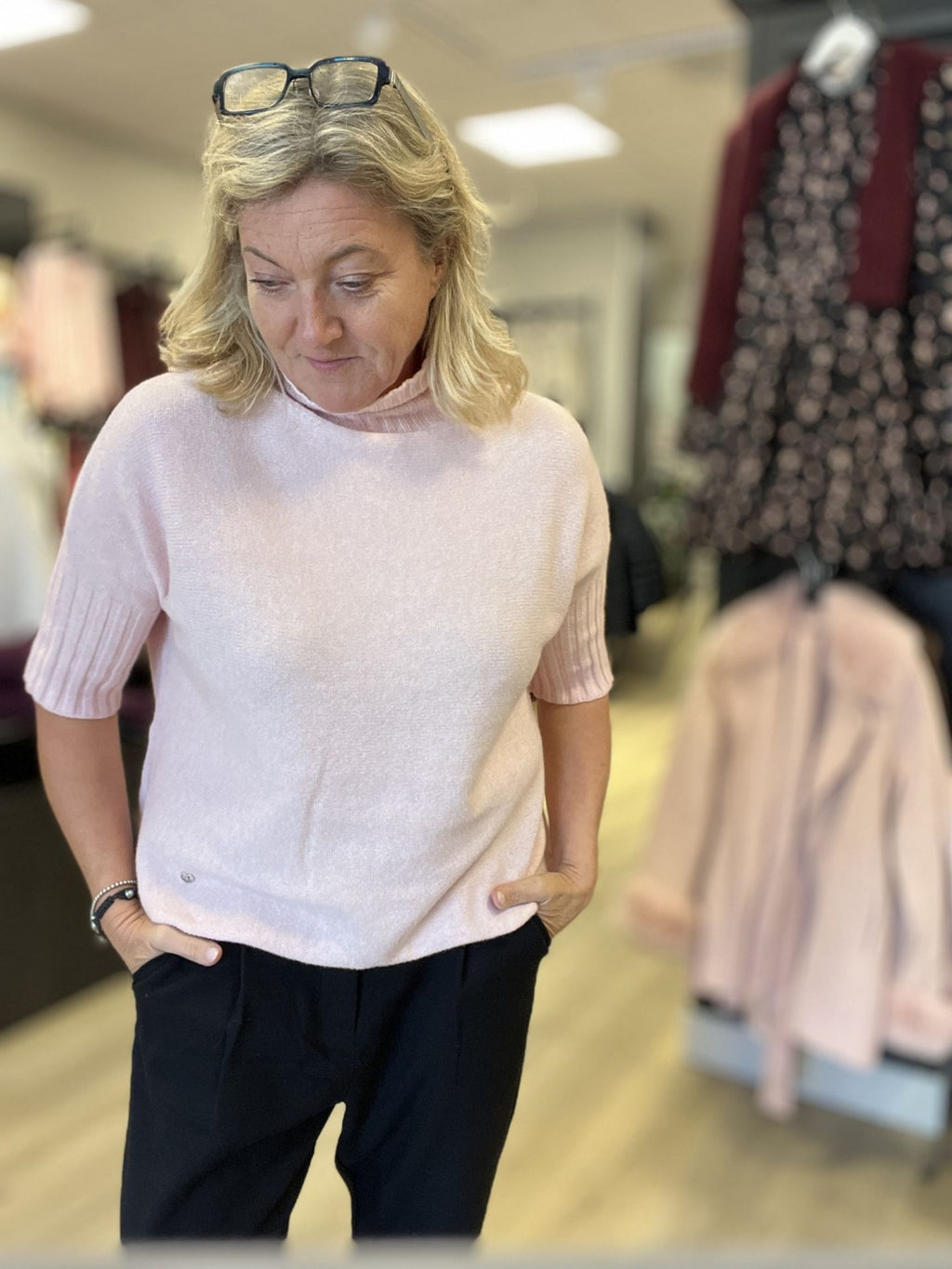 TURTLENECK SWEAT GENSER KORT ERM – Rosa