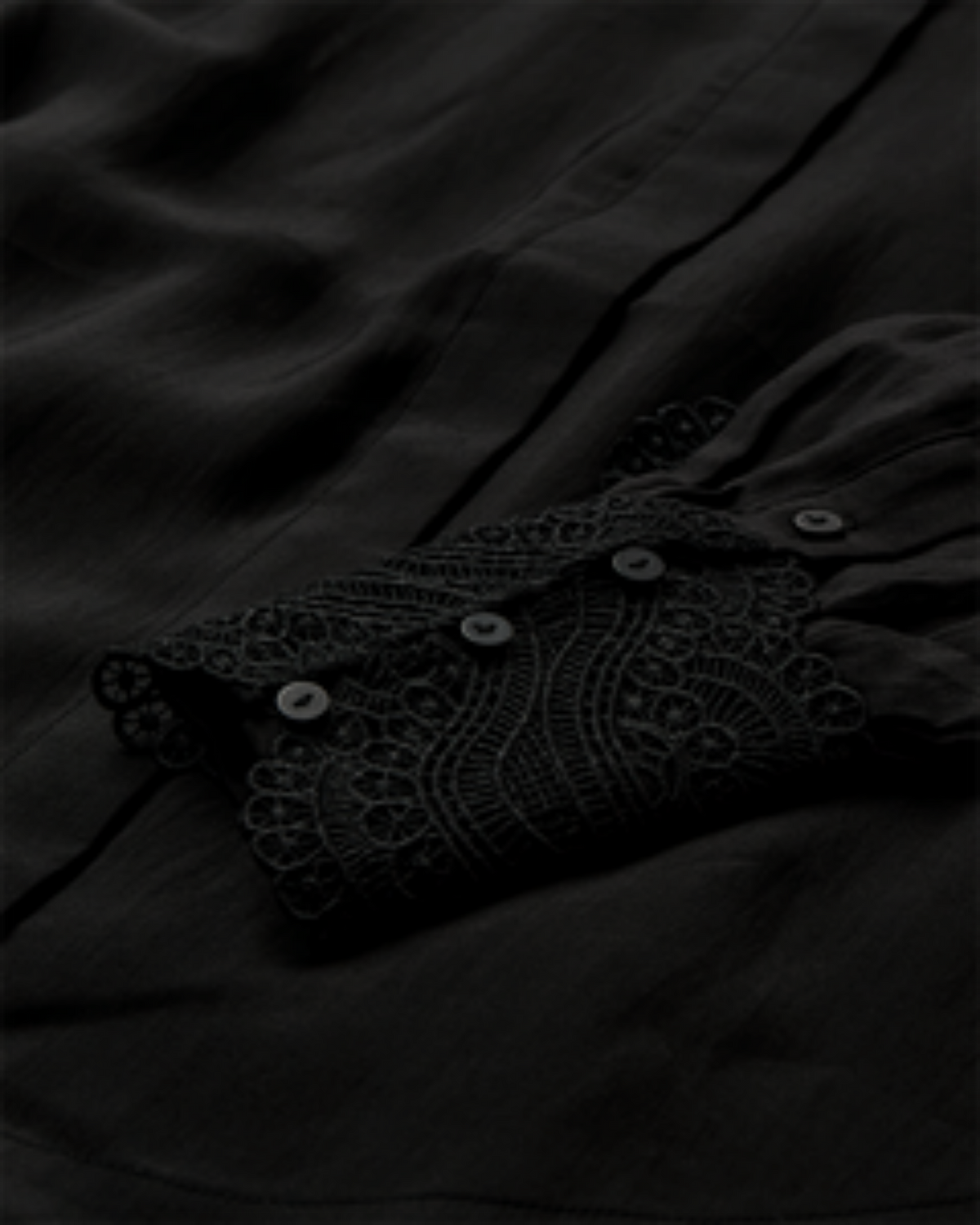 MOLLY SHIRT LONG – Svart