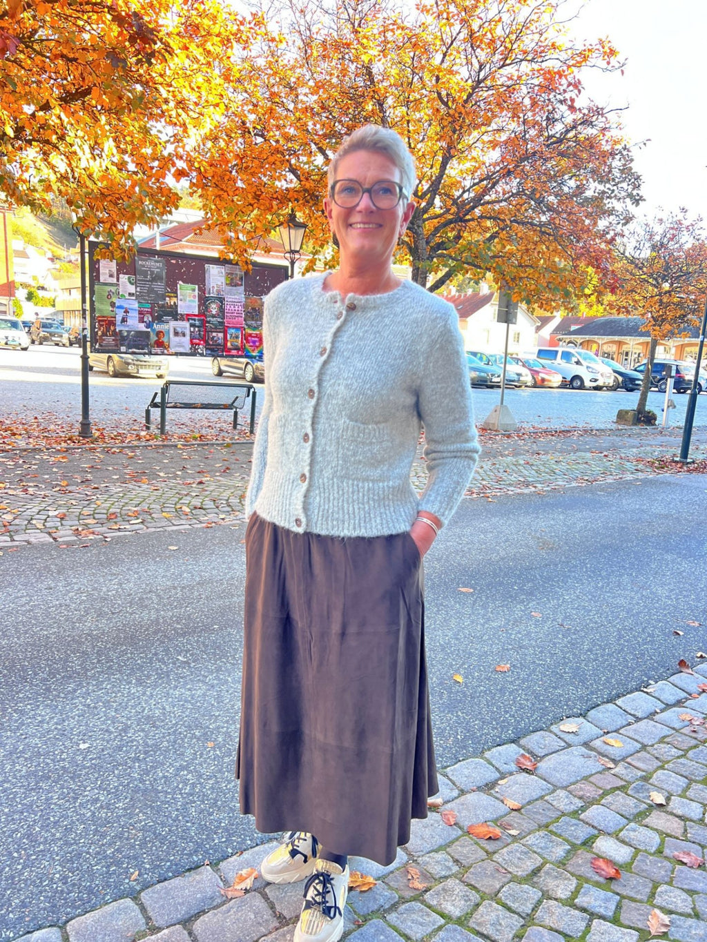 EVELYN SUEDE SKIRT BRUN – Brun