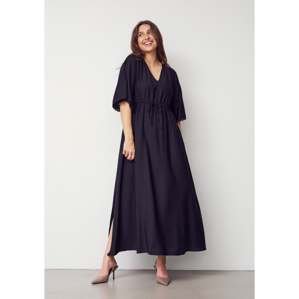 ANE LONG DRESS – Svart