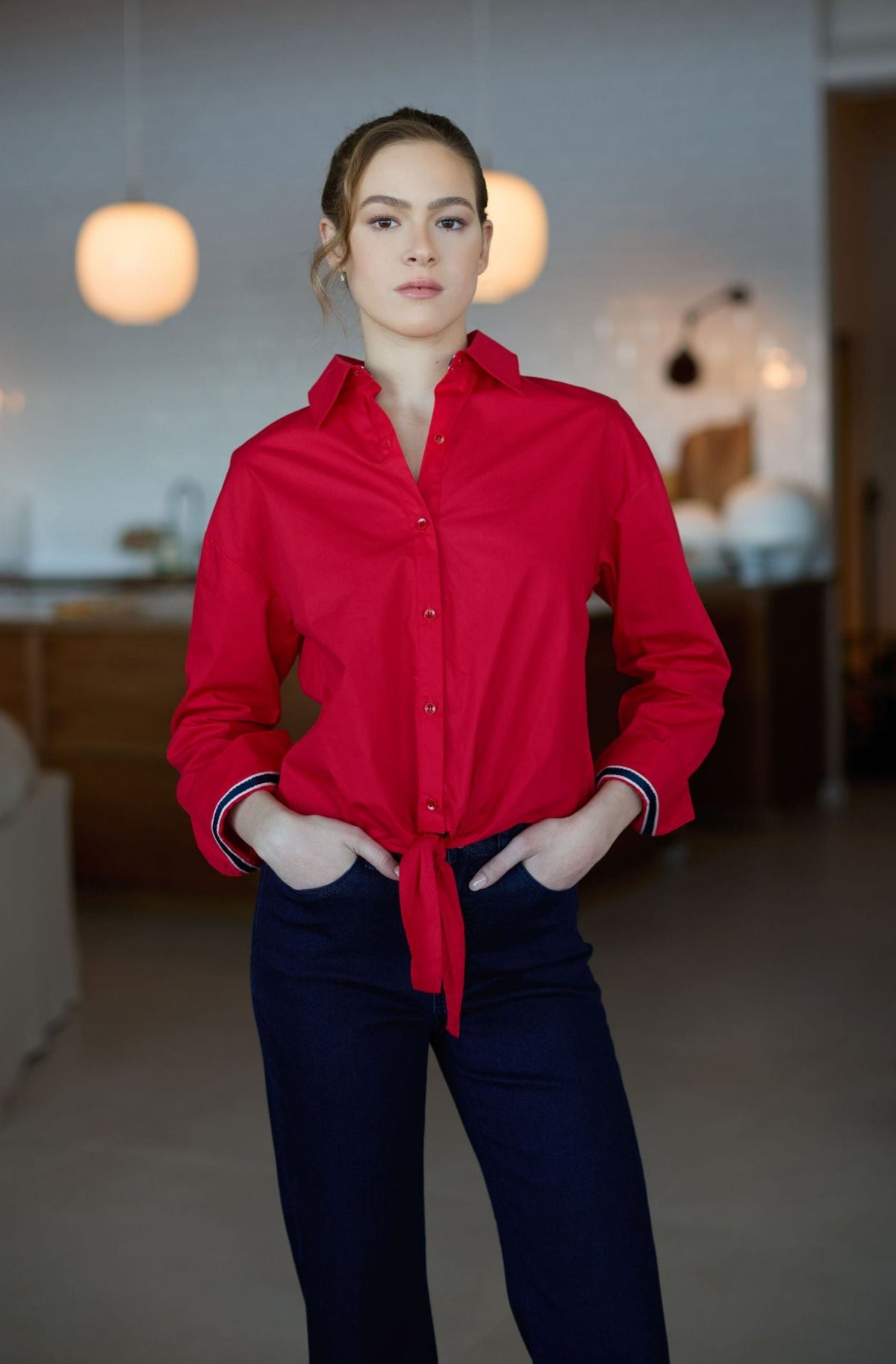 SLEEVE TIE SHIRT – Rød