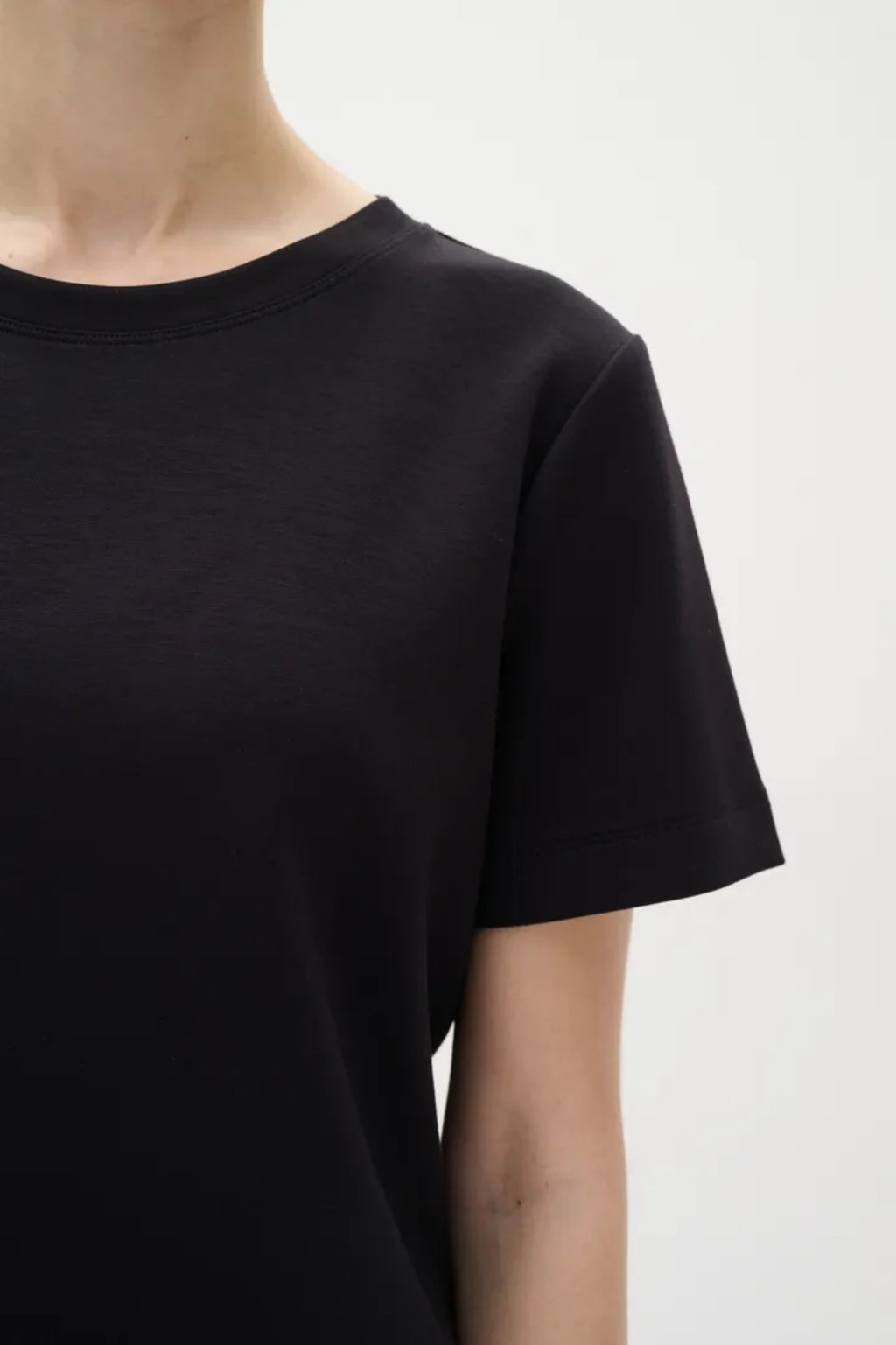 VINCENT KARMEN T SHIRT – Svart