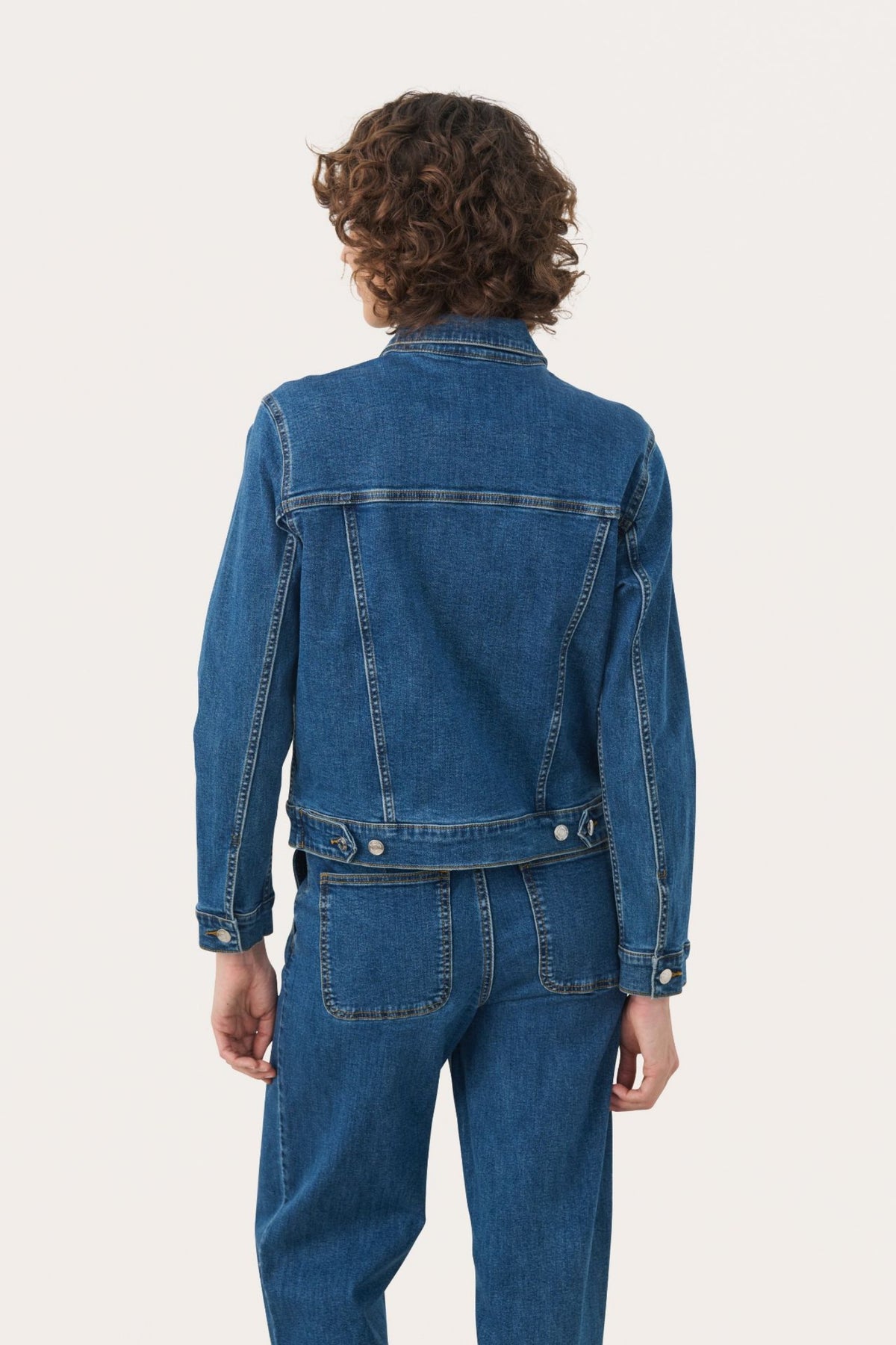NICHOLIA DENIM JAKKE – Blå