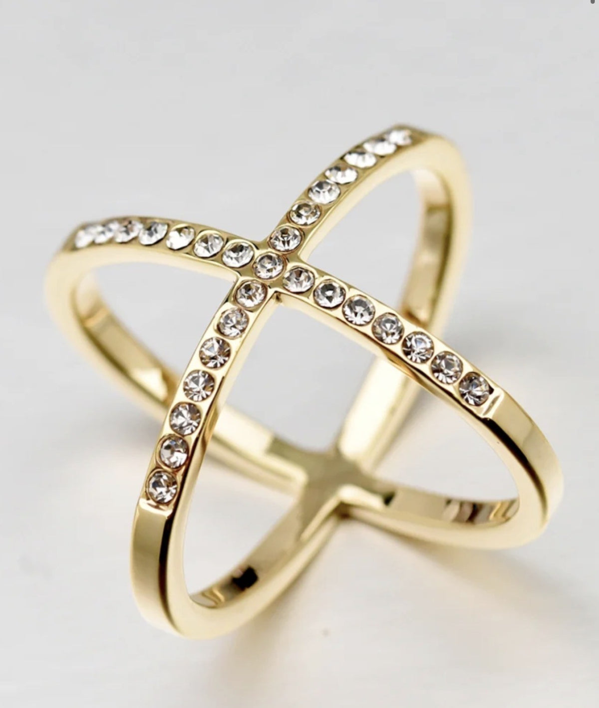 SKJERFRING GULL OG STRASS