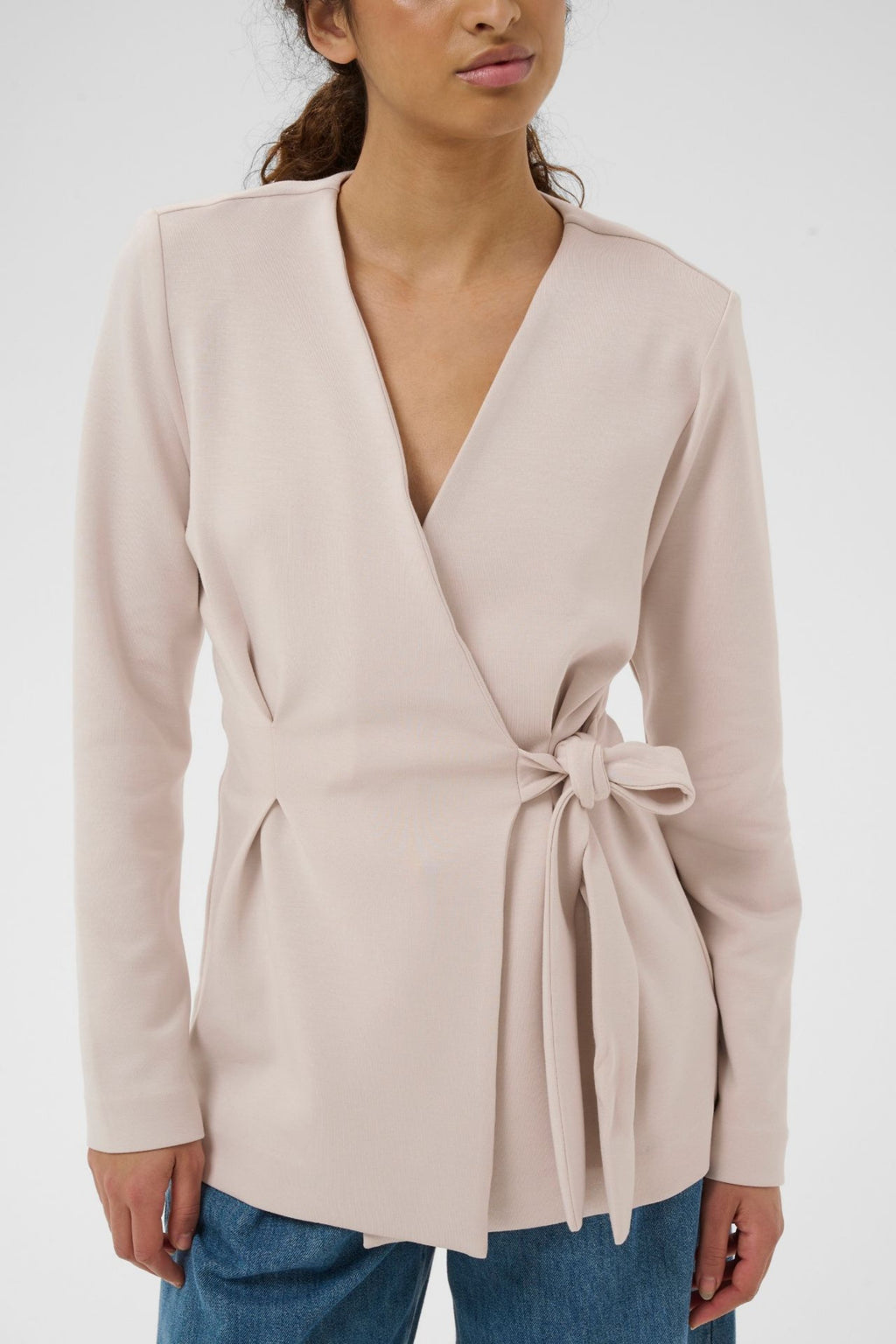 SIMI VINCENT JAKKE MED BELTE – Beige