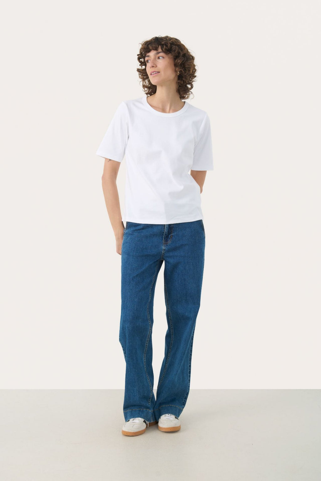 RATANA T SHIRT – Hvit
