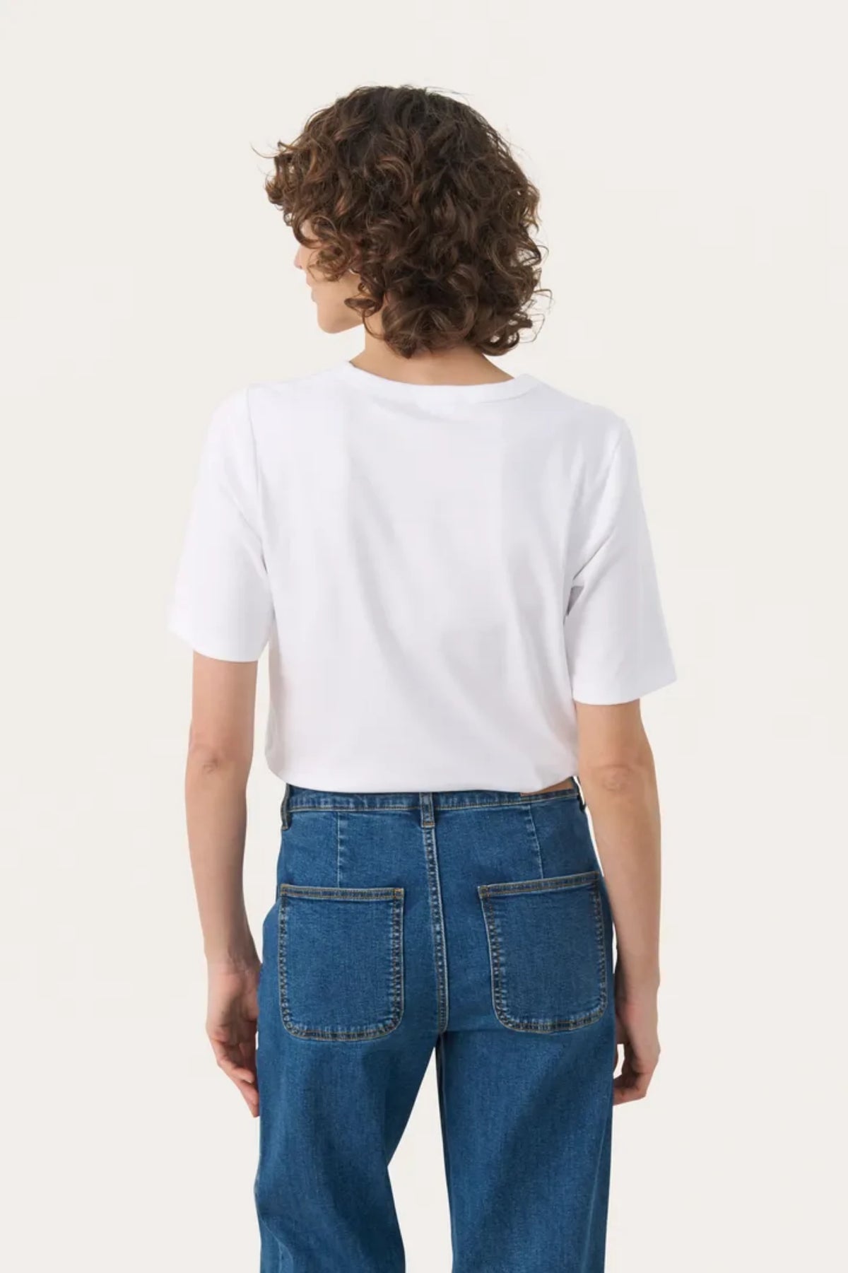 RATANA T SHIRT – Hvit