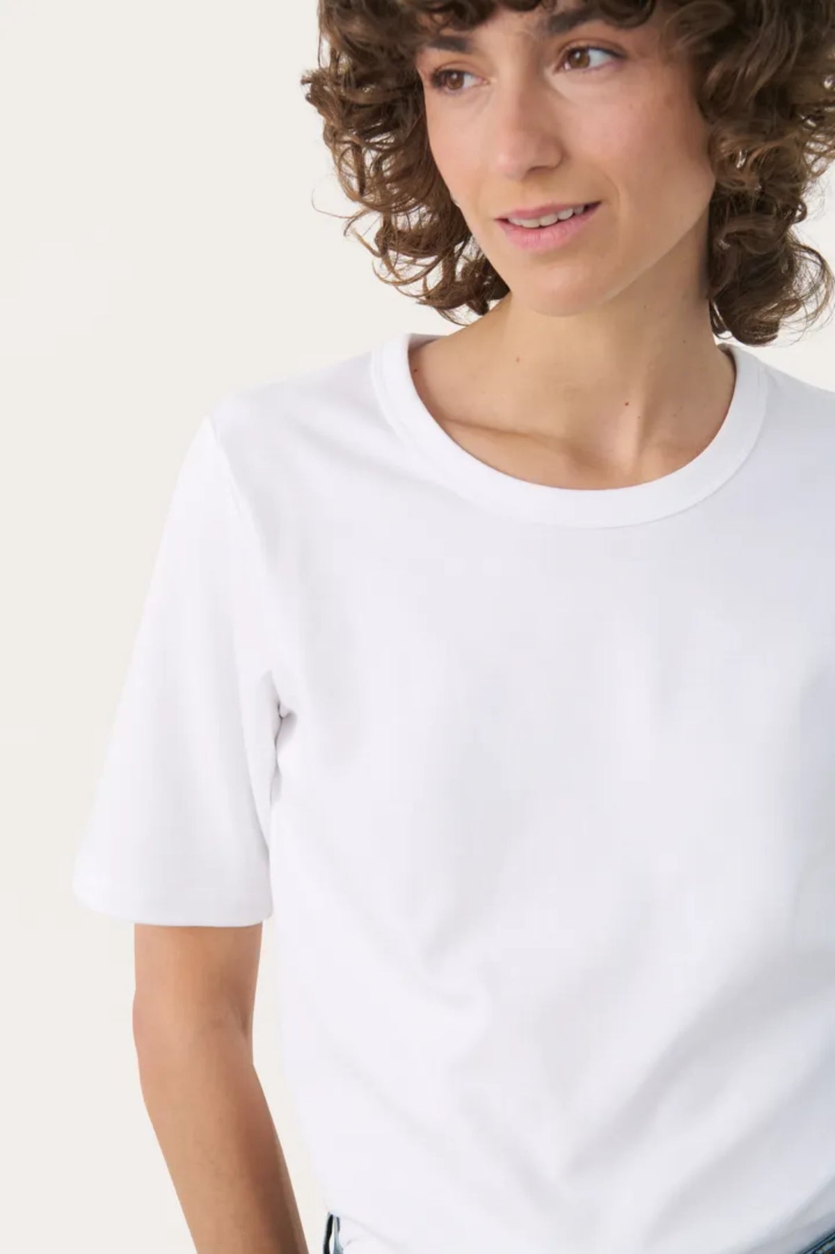 RATANA T SHIRT – Hvit
