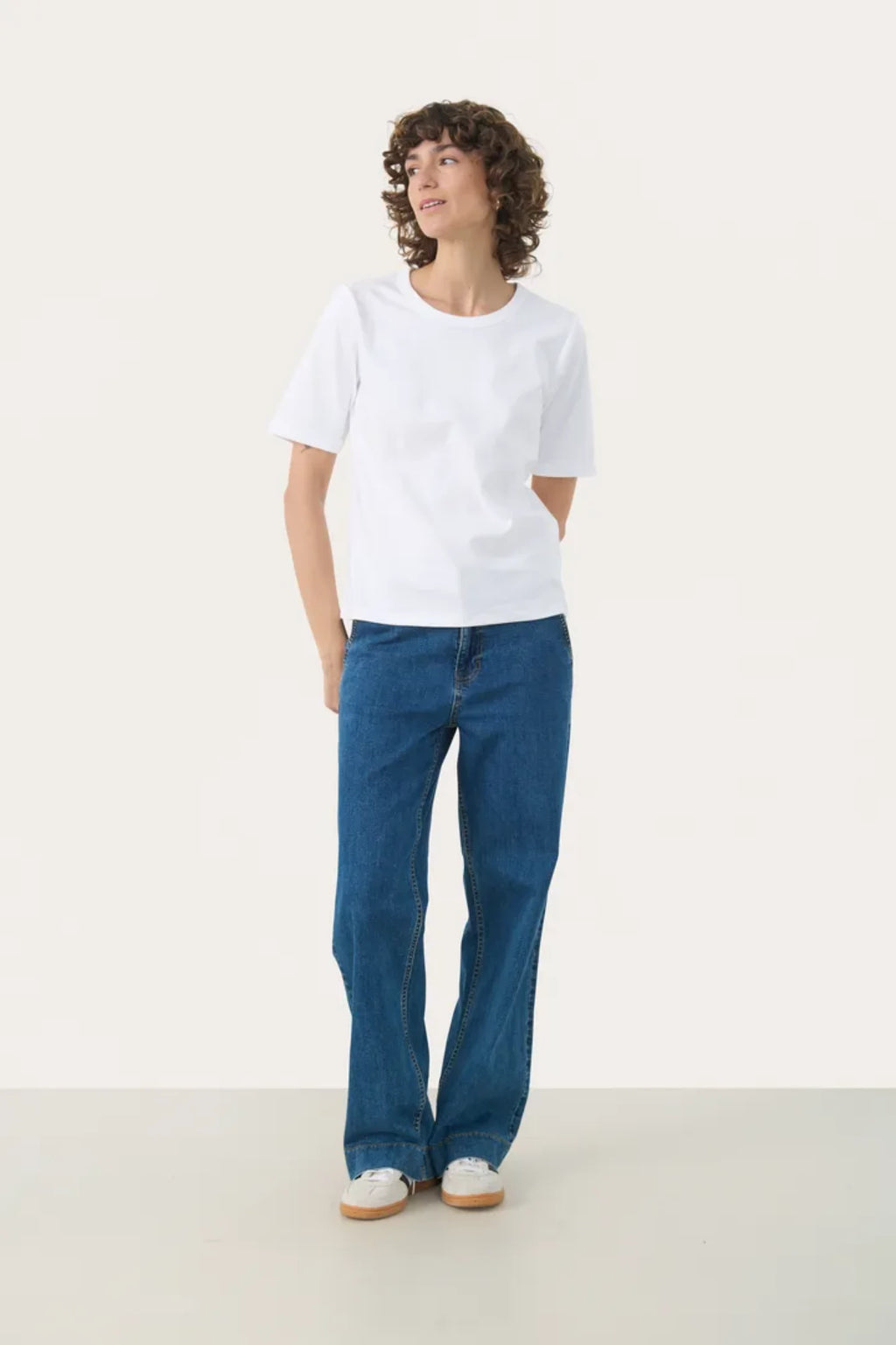 RATANA T SHIRT – Hvit