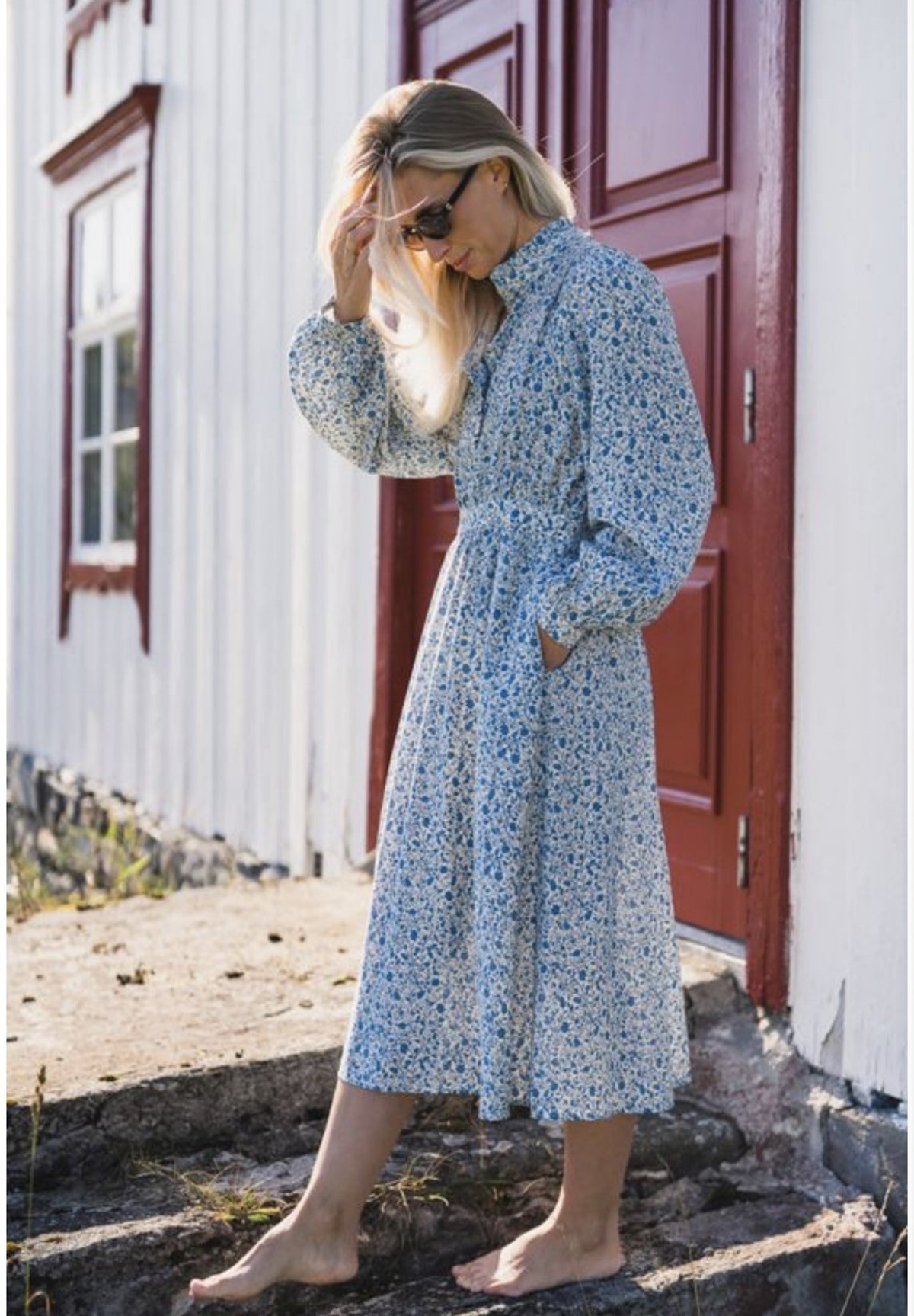RAUSASTRID MIDI DRESS KJOLE BLÅ – Blå