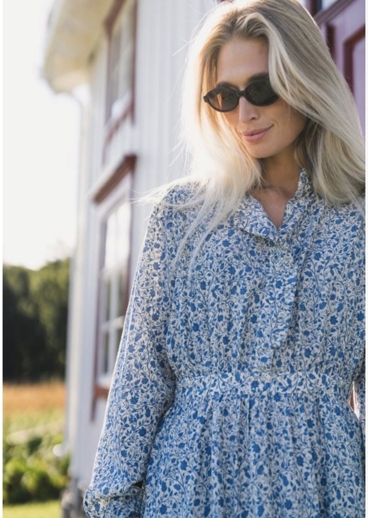 RAUSASTRID MIDI DRESS KJOLE BLÅ – Blå
