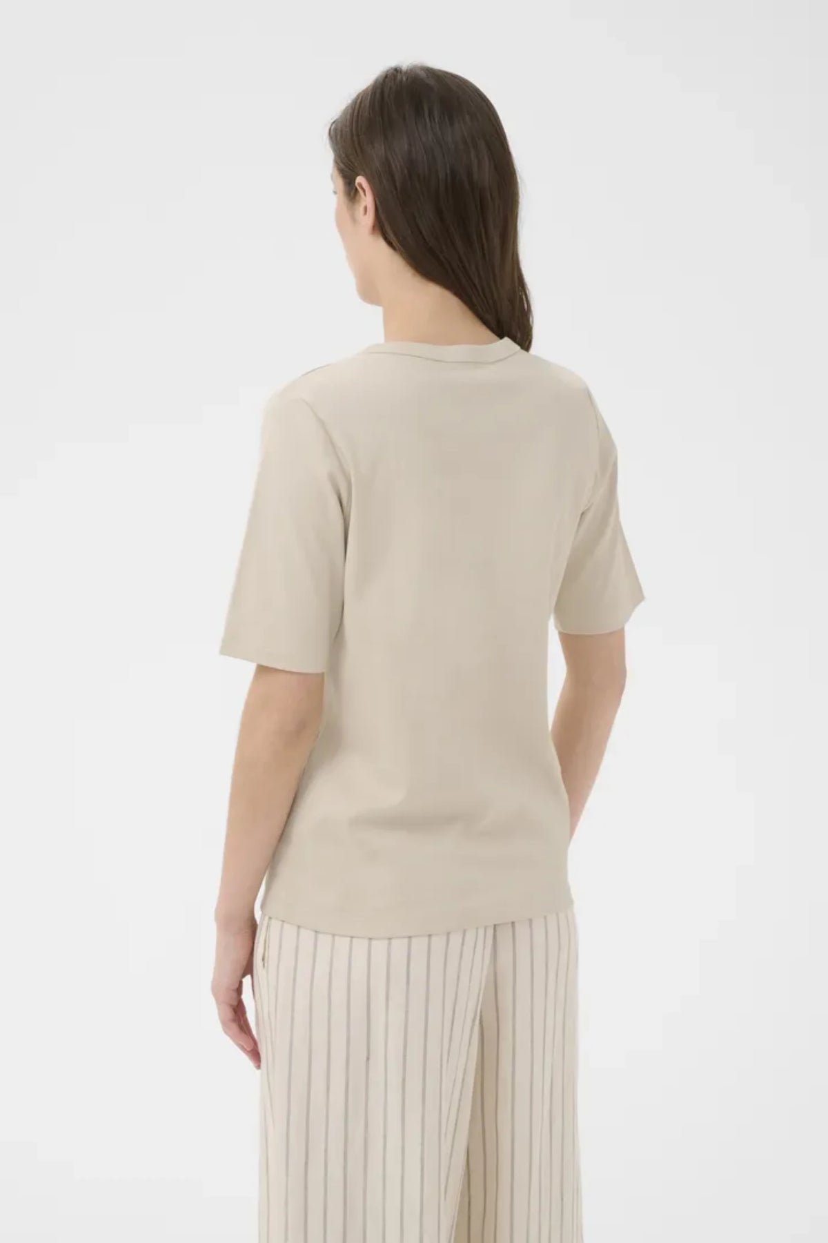 RATANA T SHIRT BEIGE – Beige