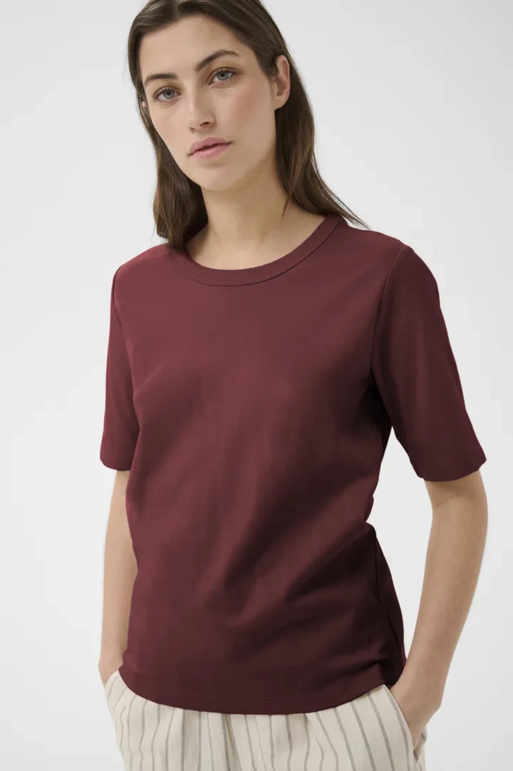 RATANA T SHIRT BURNT RUSSET – Burgunder