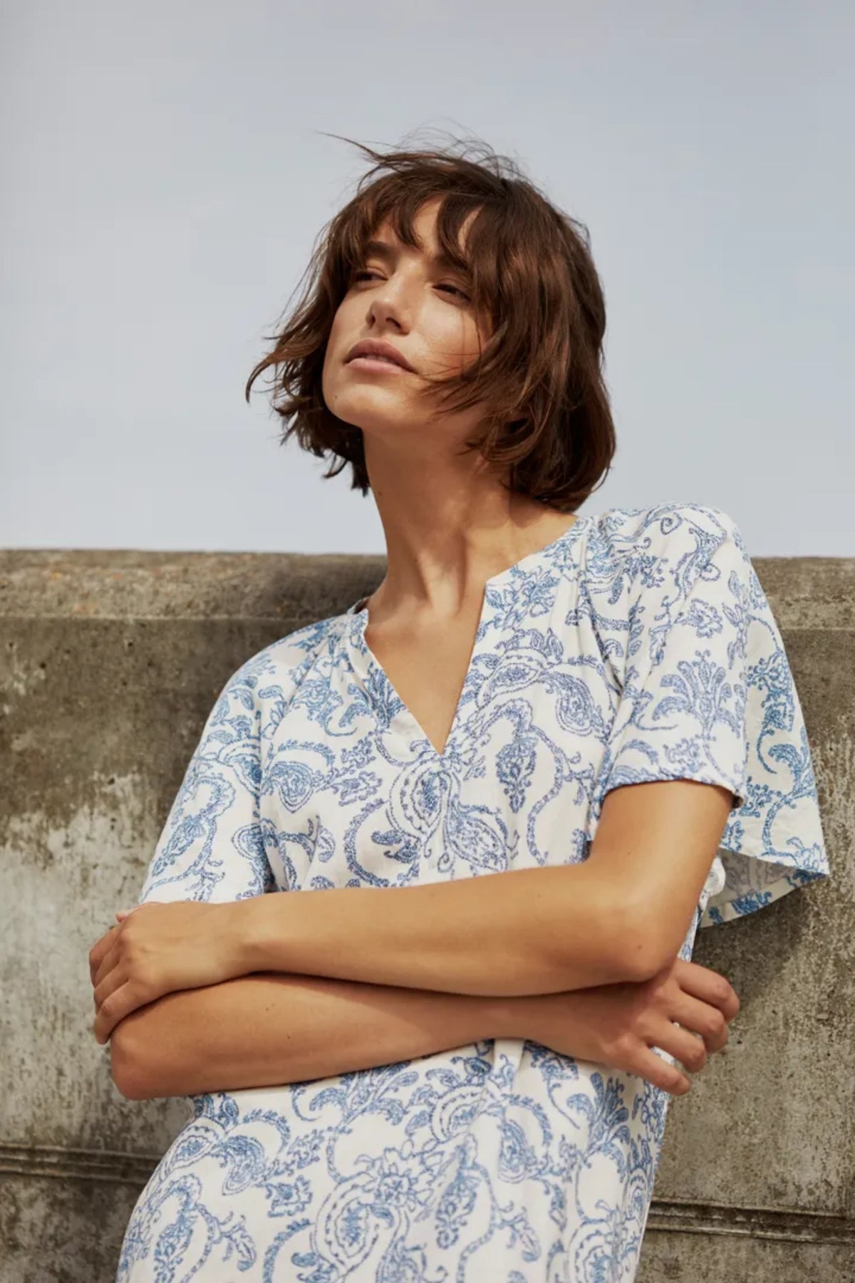 BETINE DRESS – Hvit