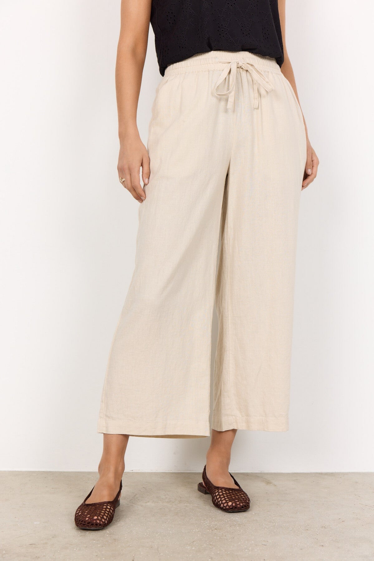 INA 12-C LIN BUKSE CROPT – Beige