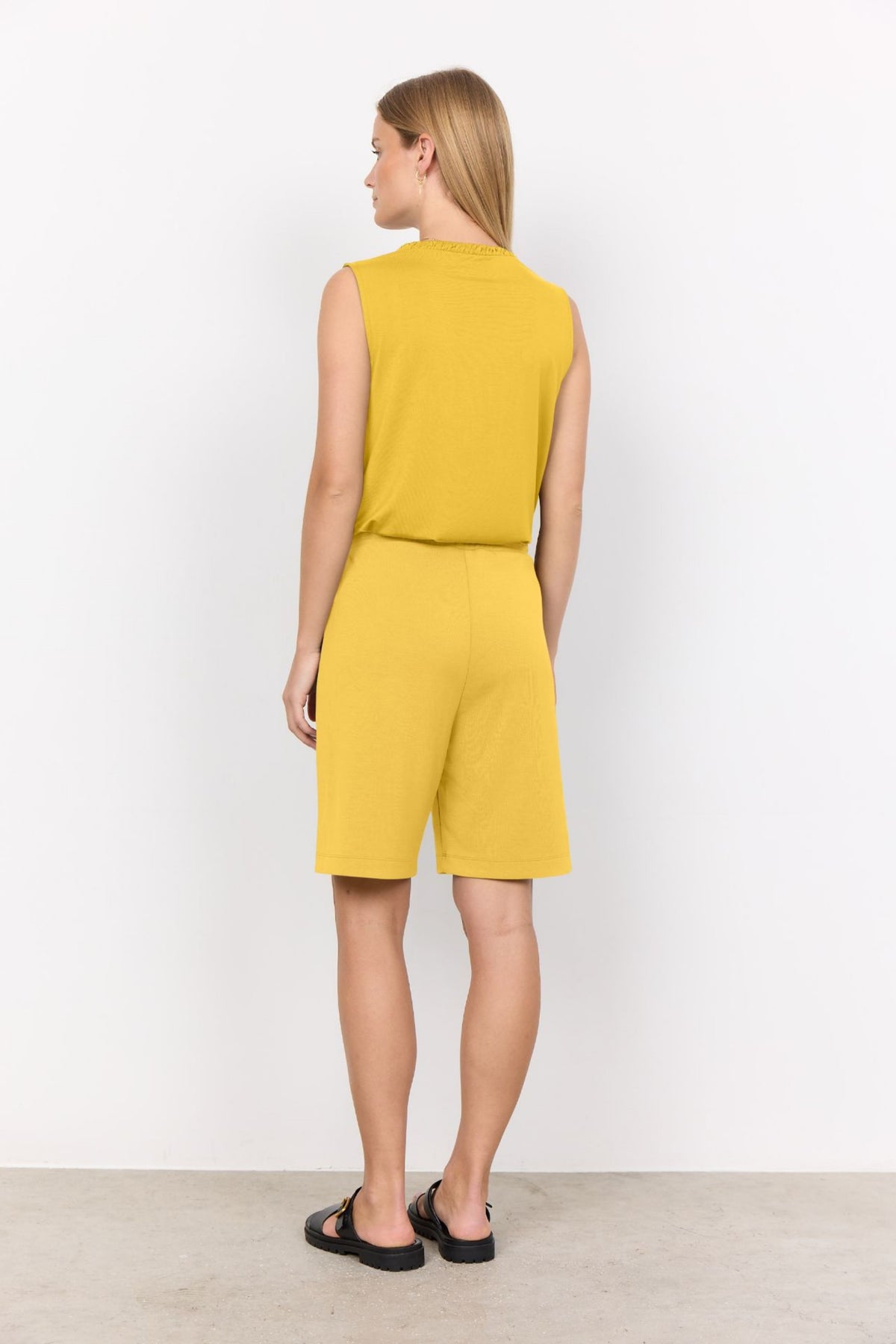 BANU SHORTS – Gul