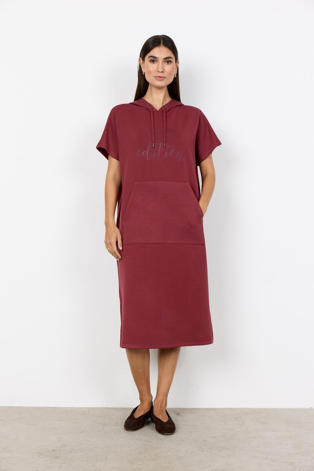 BANU DRESS HOODIE – Burgunder
