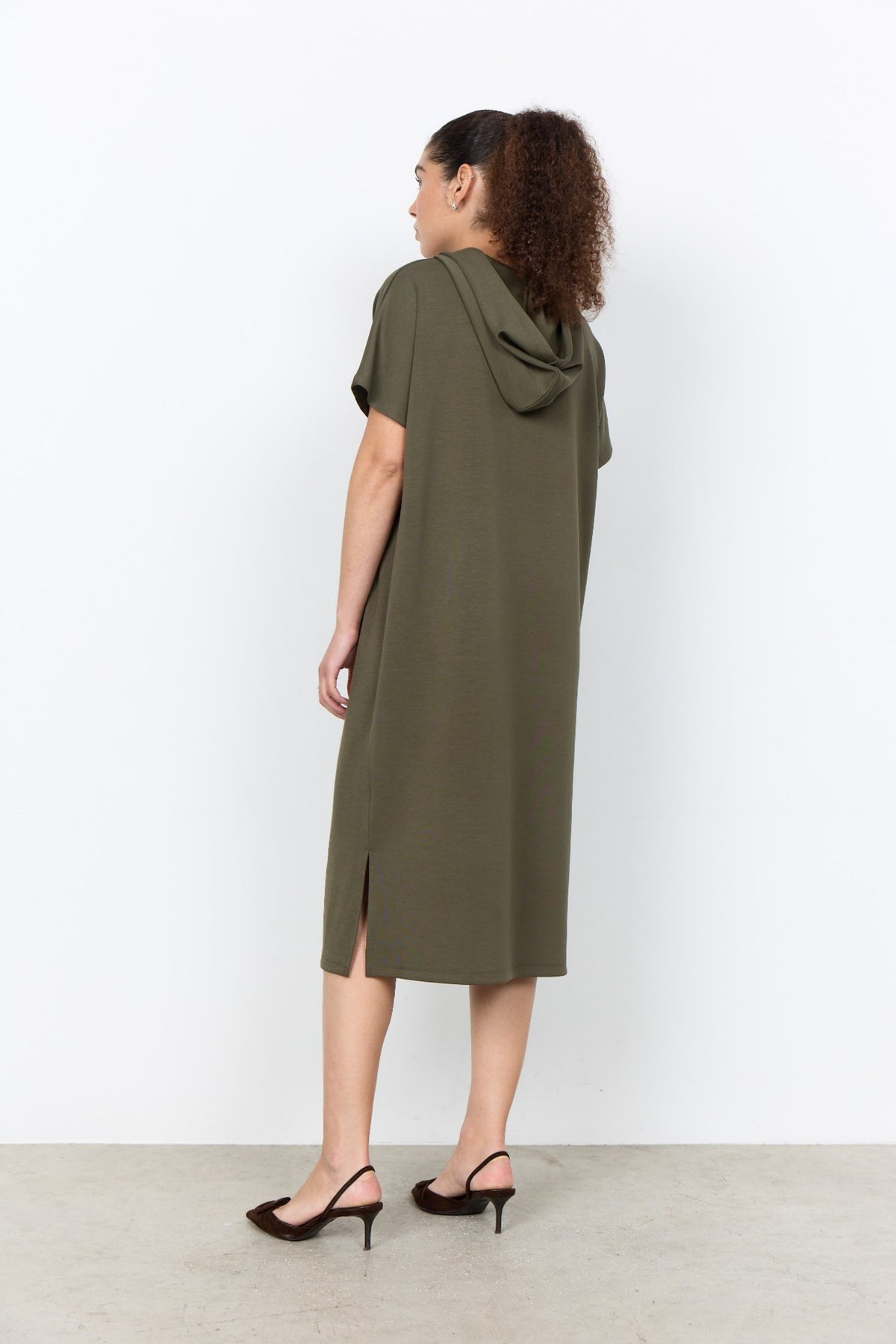 BANU DRESS HOODIE – Grønn
