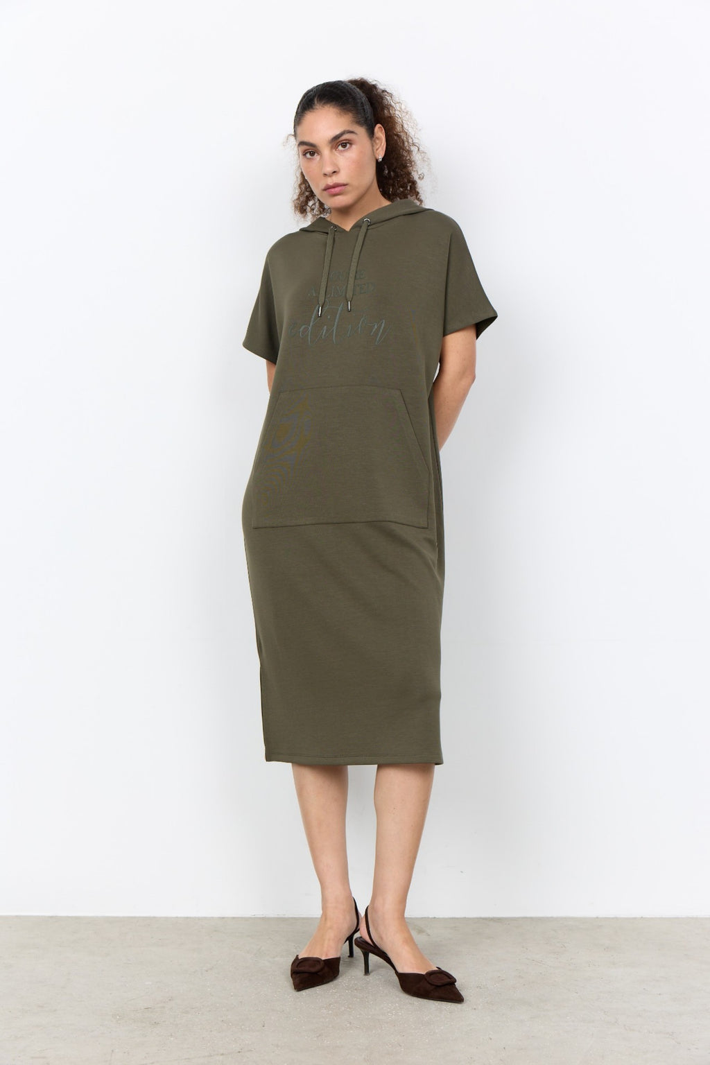 BANU DRESS HOODIE – Grønn