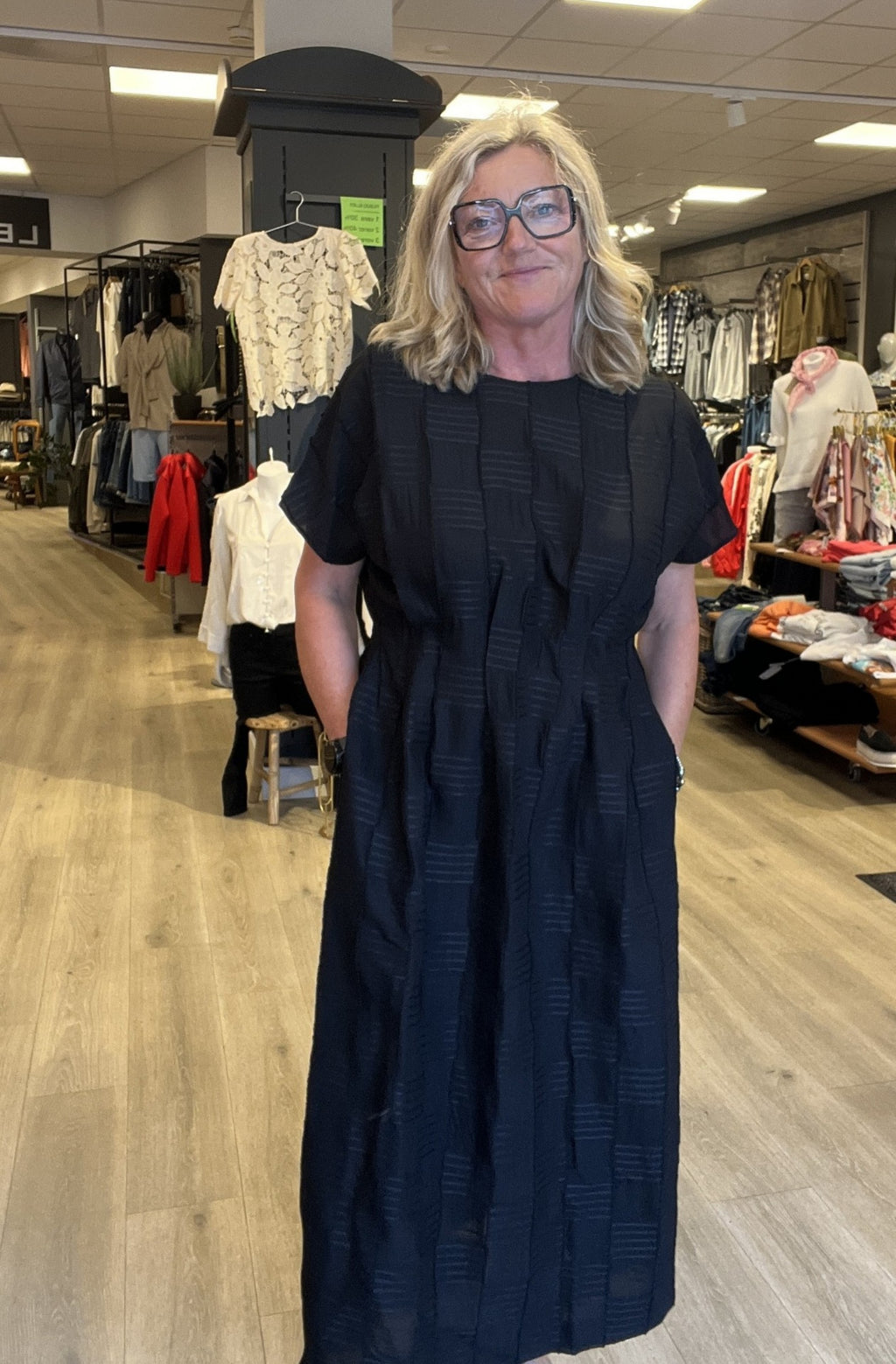 CAMILLA DRESS KJOLE – Svart