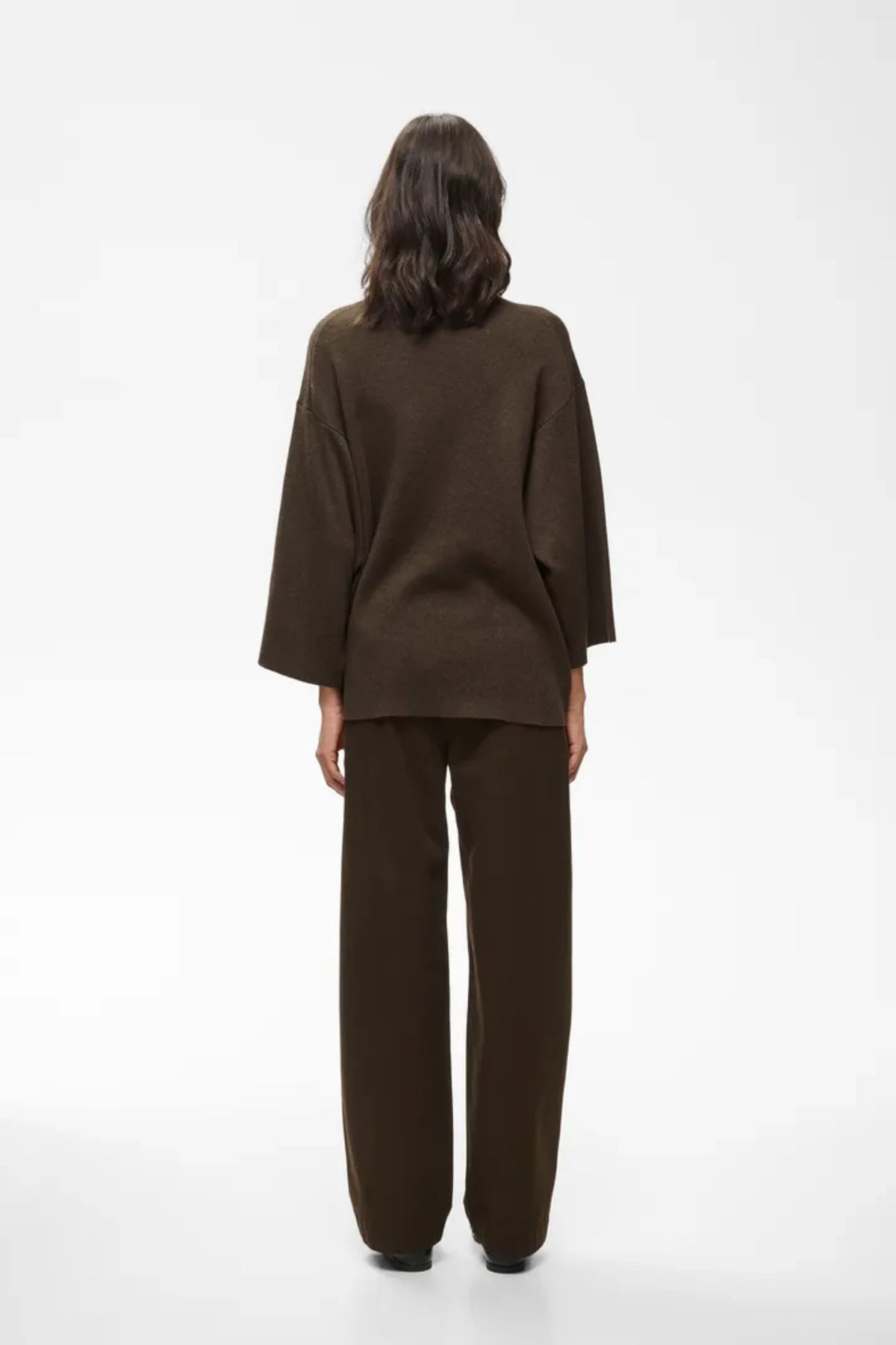 TILDA HIGHNECK – Brun