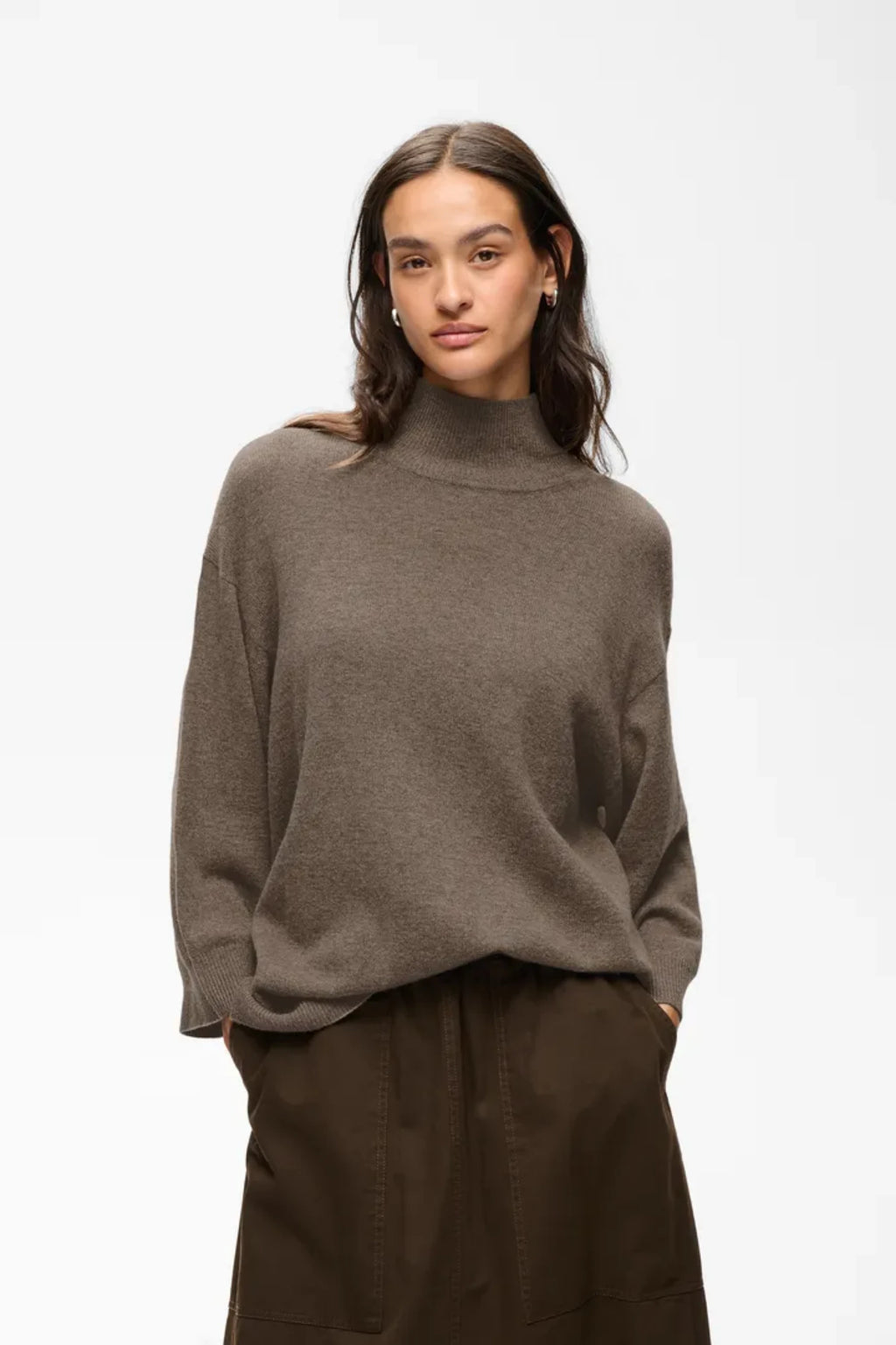 TALLY MONIKA HIGHNECK – Grå