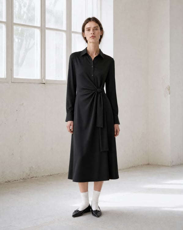 TRYDI DRESS TECHNICAL JERSEY – Svart