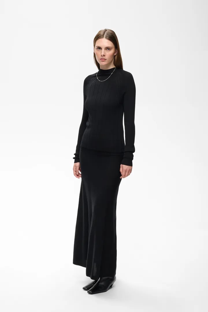 TRISHEIW PULLOVER – Svart