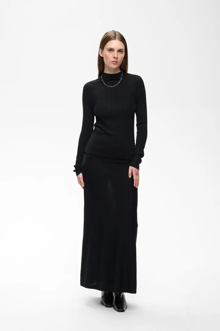 TRISHEIW PULLOVER – Svart