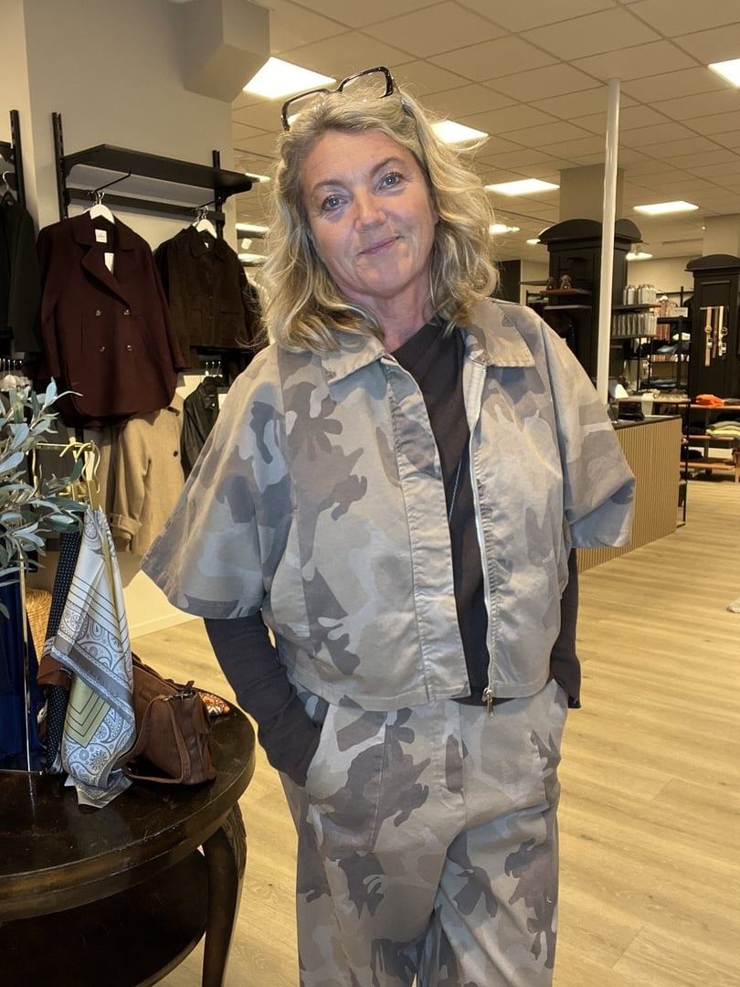 QUARTZ JACKET – Beige