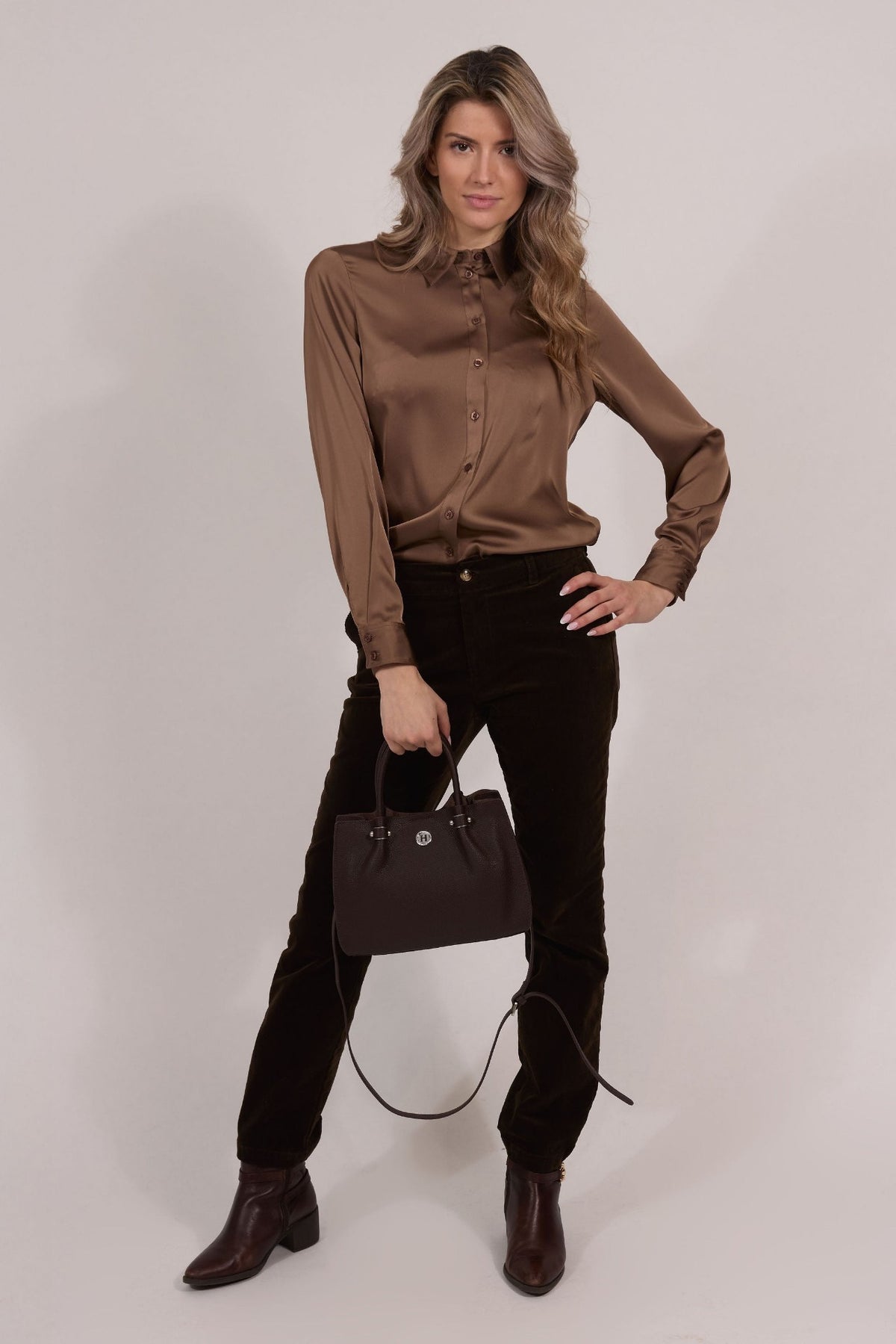 CLASSIC SHIRT – Brun