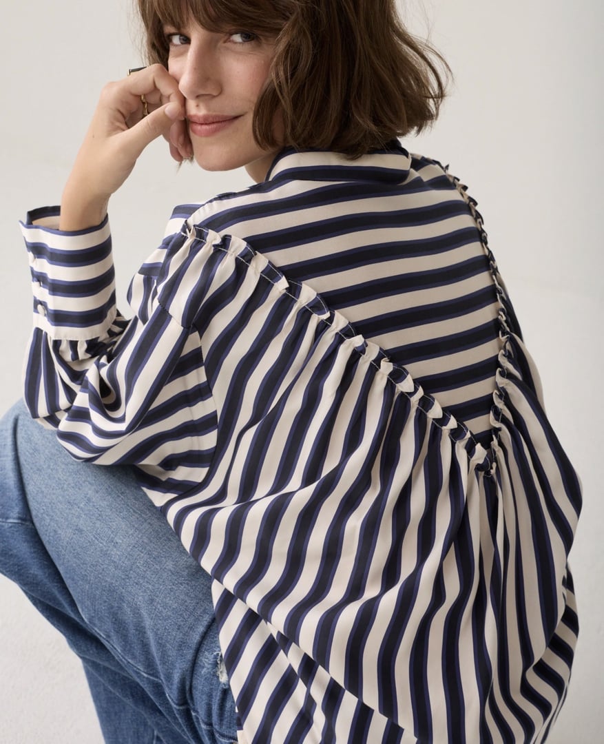 BLUSE STRIPE SATIN – Svart