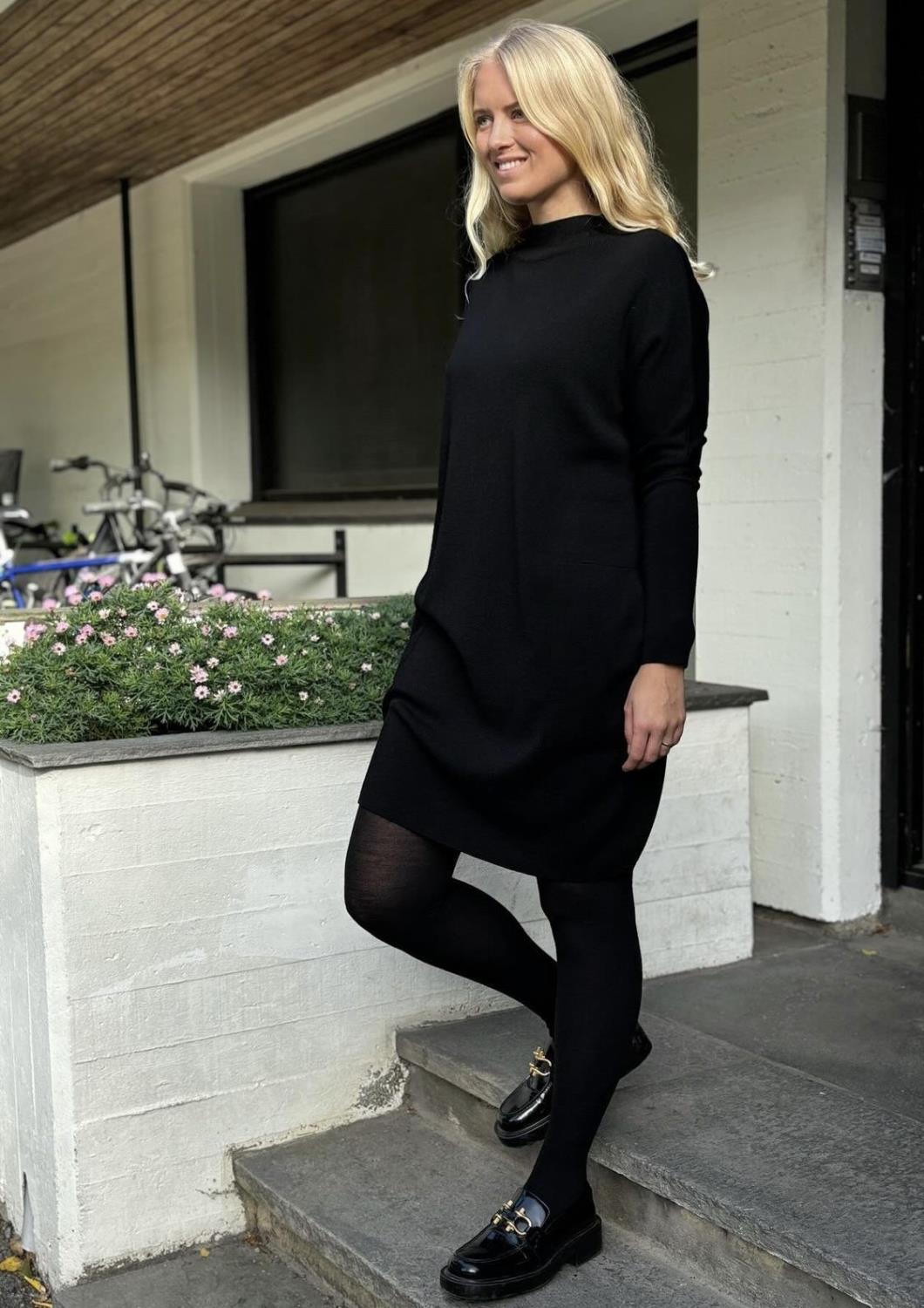 Alma Bia Merino Dress Kjole