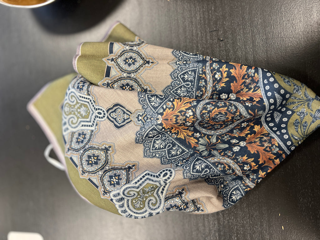 Printed Scarf 70x70 tosidig