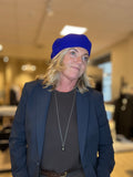 Alpelue i kongeblå