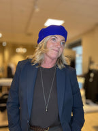 Alpelue i kongeblå