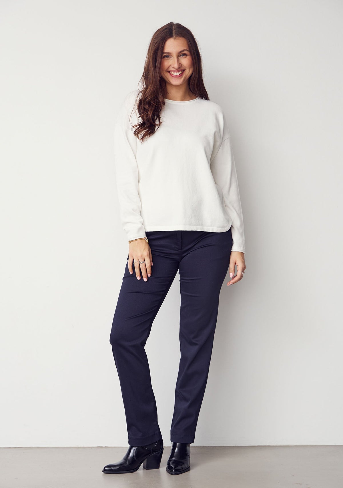 Isay Classic Pant Bukse – Isay_Classic_Pant-Pants-57291-640_Navy-4.jpg